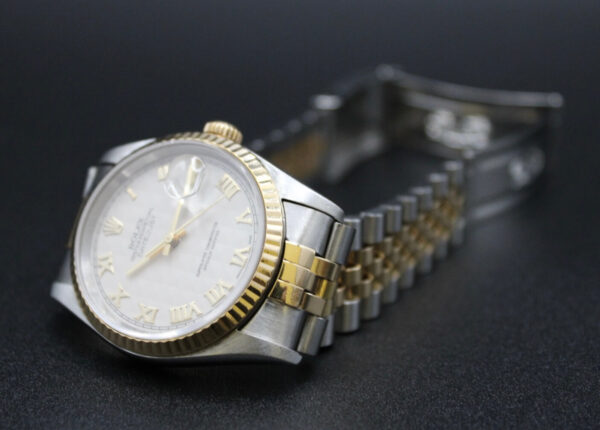 Rolex Datejust 16233 White Waffle - Image 9