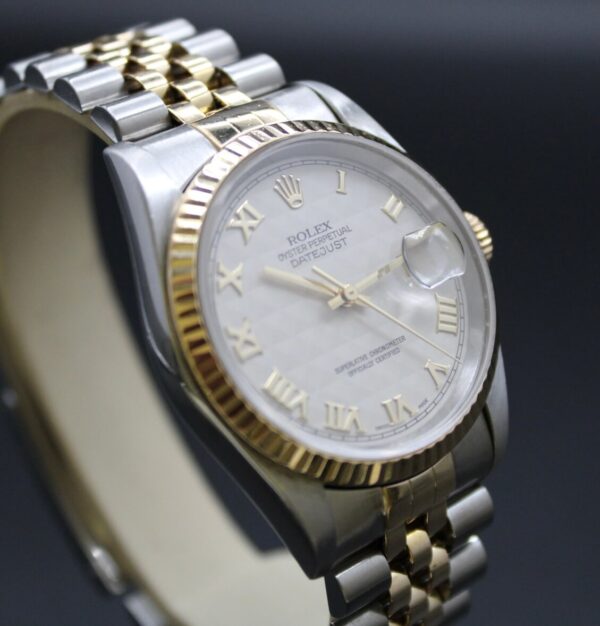 Rolex Datejust 16233 White Waffle - Image 3